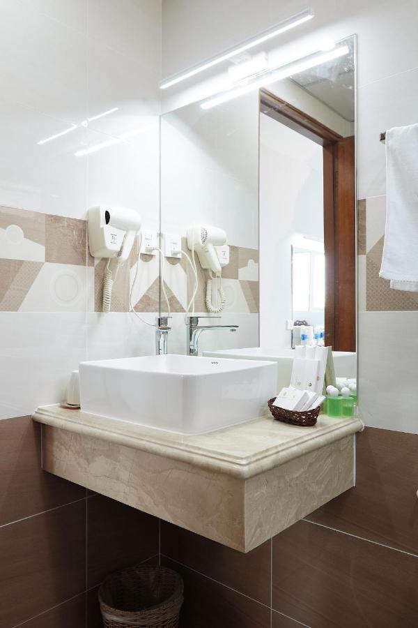 Song Anh 1 Hotel Ho Şi Min Dış mekan fotoğraf